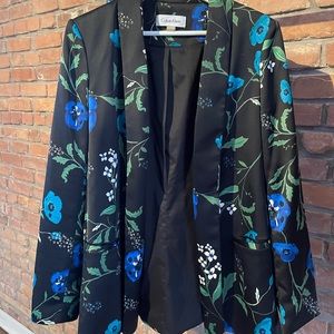 ***50% Off*** Beautiful Floral Print Blazer